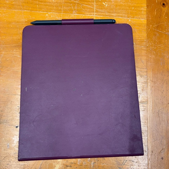 Kindle Scribe cover and Pen - Picture 3 of 4